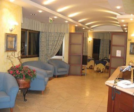 Hotel La Fonte Osimo Ngoại thất bức ảnh