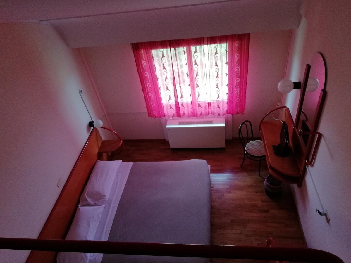 Hotel La Fonte Osimo Ngoại thất bức ảnh