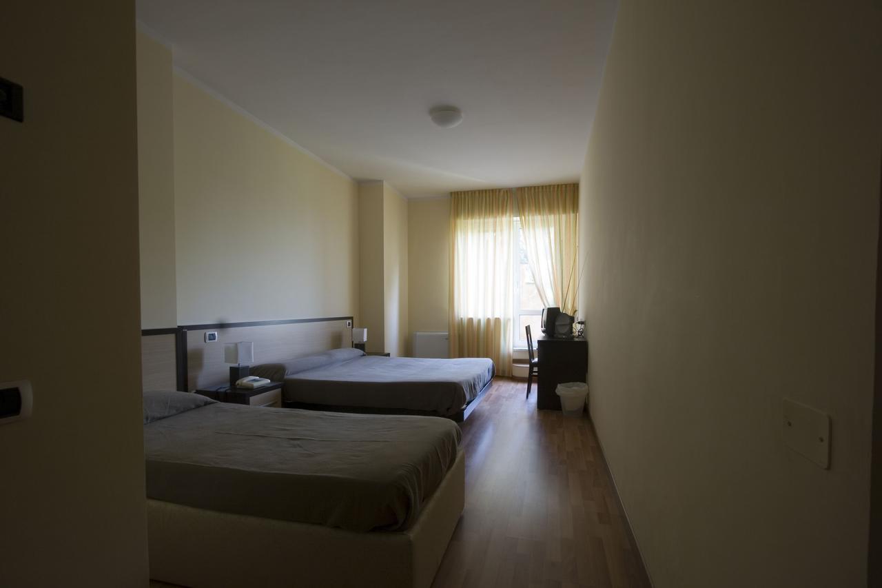 Hotel La Fonte Osimo Ngoại thất bức ảnh