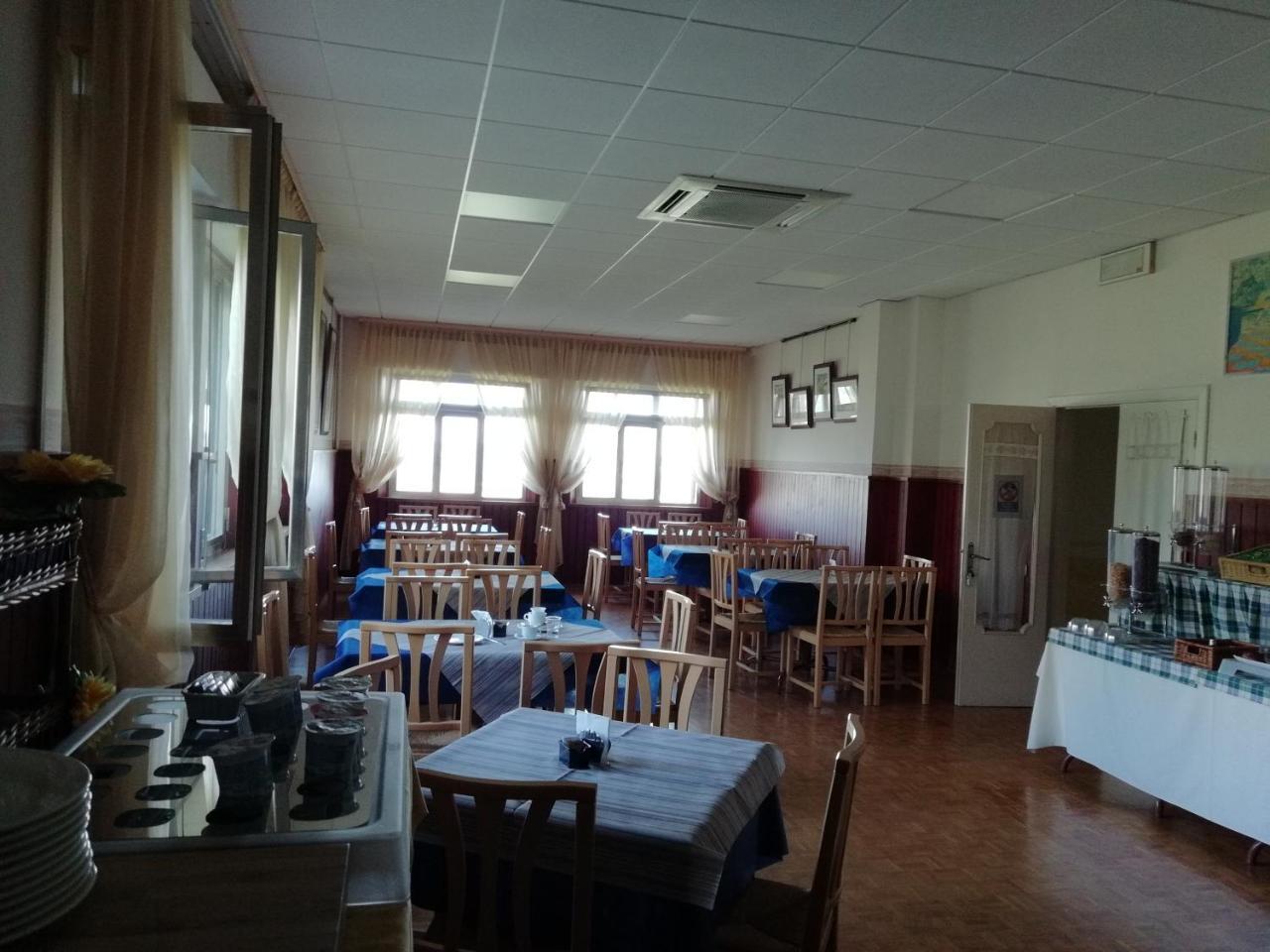 Hotel La Fonte Osimo Ngoại thất bức ảnh