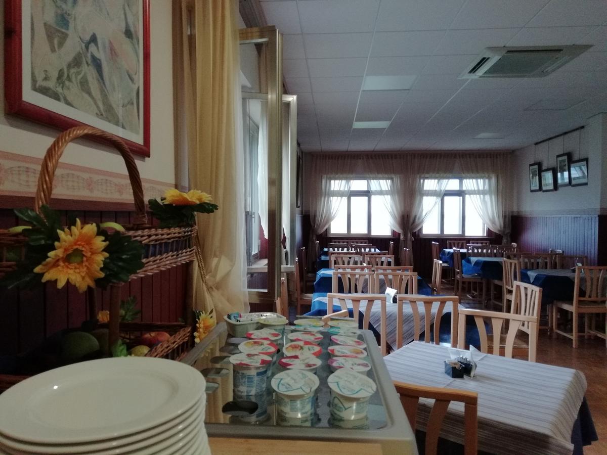 Hotel La Fonte Osimo Ngoại thất bức ảnh